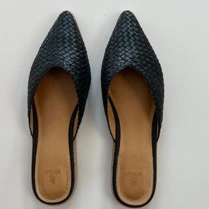 Bill Blass Sonnet Woven Flat Mules